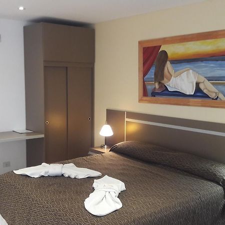 Aparthotel Vertientes Termas de Rio Hondo Bagian luar foto
