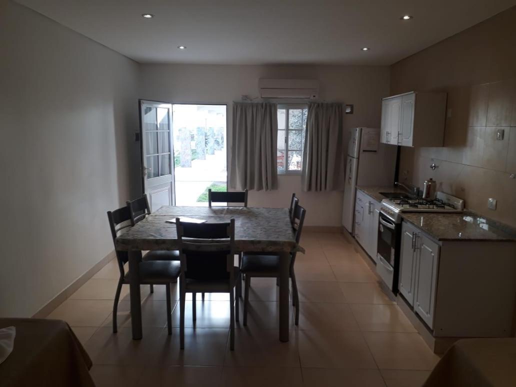 Aparthotel Vertientes Termas de Rio Hondo Bagian luar foto